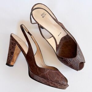 Vera Wang Collection Chocolate Brown Crocodile Slingback Peep Toe Heels 36.5